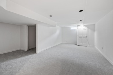 This 5-bedroom, 23/4-bath, 4,000 sq ft home is the ultimate on Lake of Four Seasons Country Club in Indiana - for sale on GolfHomes.com, golf home, golf lot