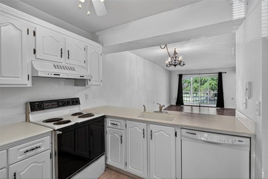 GREAT VALUE!!! LOWEST PRICED IN WYNMOOR, NO UPCOMING ASSESMENT! on Wynmoor Golf Course in Florida - for sale on GolfHomes.com, golf home, golf lot