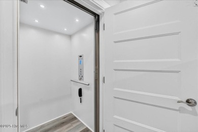 Welcome to your immaculate luxury Eastwood Bluffs townhome on Sea Trail Golf Resort in North Carolina - for sale on GolfHomes.com, golf home, golf lot