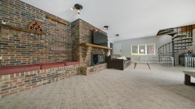 Stunning Ranch Home on Silver Ridge Golf Course! Enjoy resort on Silver Ridge Golf Course in Illinois - for sale on GolfHomes.com, golf home, golf lot