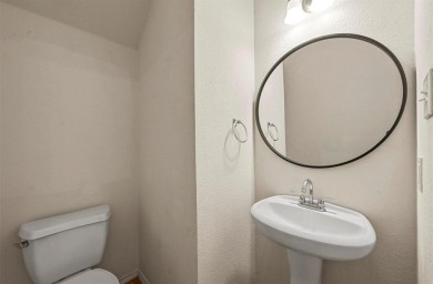 Back on the Market! Ideal for first time home buyers or on Oak Hollow Golf Course in Texas - for sale on GolfHomes.com, golf home, golf lot