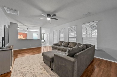 Back on the Market! Ideal for first time home buyers or on Oak Hollow Golf Course in Texas - for sale on GolfHomes.com, golf home, golf lot
