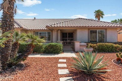 Welcome to this beautiful and exceptional updated and on Trail Ridge Golf Course in Arizona - for sale on GolfHomes.com, golf home, golf lot