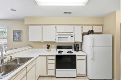 This furnished 3-bedroom, end-unit condo is located in the on True Blue Plantation in South Carolina - for sale on GolfHomes.com, golf home, golf lot