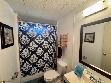 Turnkey!! Fully furnished, move in ready, open concept, 2 on Six Lakes Country Club in Florida - for sale on GolfHomes.com, golf home, golf lot