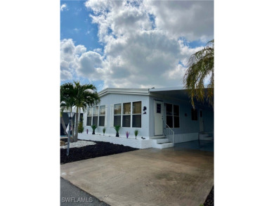 Turnkey!! Fully furnished, move in ready, open concept, 2 on Six Lakes Country Club in Florida - for sale on GolfHomes.com, golf home, golf lot
