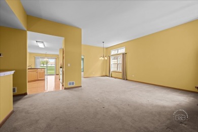 Move-in ready and a quick closing is possible for this spotless on The Links at Carillon in Illinois - for sale on GolfHomes.com, golf home, golf lot
