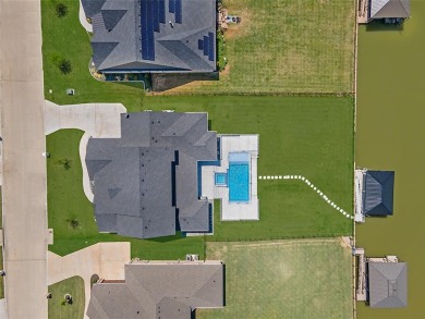 Move-In Ready! Experience lake life at its finest in this on The Golf Club at Resort Eagle Mountain Lake in Texas - for sale on GolfHomes.com, golf home, golf lot