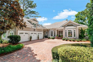 Custom Belfair home on Cumberland Dr with lagoon to golf course on Belfair Golf Club in South Carolina - for sale on GolfHomes.com, golf home, golf lot