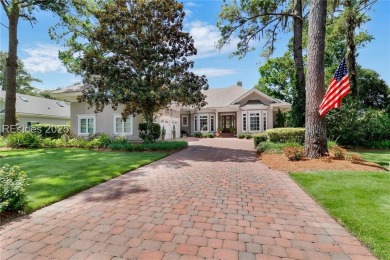 Custom Belfair home on Cumberland Dr with lagoon to golf course on Belfair Golf Club in South Carolina - for sale on GolfHomes.com, golf home, golf lot