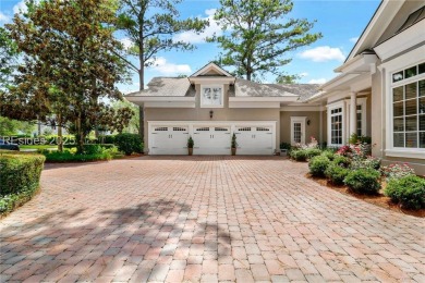 Custom Belfair home on Cumberland Dr with lagoon to golf course on Belfair Golf Club in South Carolina - for sale on GolfHomes.com, golf home, golf lot