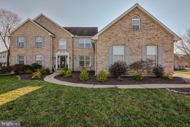 This gracious 6-bedroom home offers over 4,000 square feet of on Back Creek Golf Course in Delaware - for sale on GolfHomes.com, golf home, golf lot