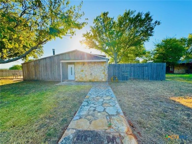 Country Club Living Awaits! Bring back the charm in this on Gatesville Country Club in Texas - for sale on GolfHomes.com, golf home, golf lot