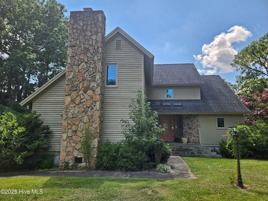 Wonderful location! Located in the Northgreen Golf Course on Northgreen Country Club in North Carolina - for sale on GolfHomes.com, golf home, golf lot