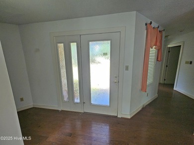 Wonderful location! Located in the Northgreen Golf Course on Northgreen Country Club in North Carolina - for sale on GolfHomes.com, golf home, golf lot