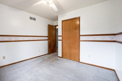 If you've been waiting for an ideal ranch to become available in on The Fountains Golf Club in Michigan - for sale on GolfHomes.com, golf home, golf lot