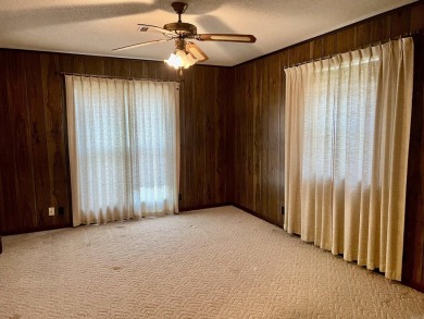 Don't miss out on this amazing home located at the Bald Knob on Bald Knob Country Club in Arkansas - for sale on GolfHomes.com, golf home, golf lot