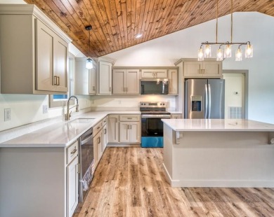 Welcome to Your Dream Home! This stunning new construction on Rolling Hills Golf Course in Kentucky - for sale on GolfHomes.com, golf home, golf lot