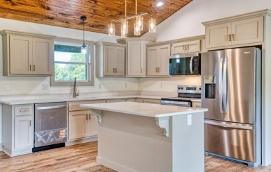 Welcome to Your Dream Home! This stunning new construction on Rolling Hills Golf Course in Kentucky - for sale on GolfHomes.com, golf home, golf lot