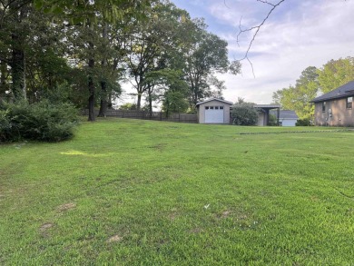 Don't miss out on this amazing home located at the Bald Knob on Bald Knob Country Club in Arkansas - for sale on GolfHomes.com, golf home, golf lot