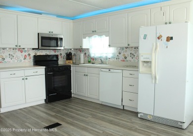 One or more photo(s) has been virtually staged. Florida on High Point Golf Club, Inc. in Florida - for sale on GolfHomes.com, golf home, golf lot