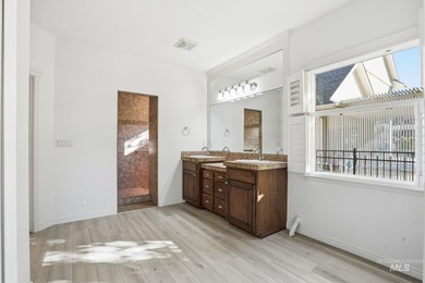 Builder's Own Masterpiece on the 5th Fairway. Welcome to Banbury on BanBury Golf Club in Idaho - for sale on GolfHomes.com, golf home, golf lot