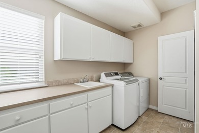 Builder's Own Masterpiece on the 5th Fairway. Welcome to Banbury on BanBury Golf Club in Idaho - for sale on GolfHomes.com, golf home, golf lot