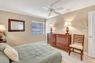 Charming 2-Bedroom Condo in Delray Beach! This beautifully on Kings Point Golf -Flanders Way in Florida - for sale on GolfHomes.com, golf home, golf lot