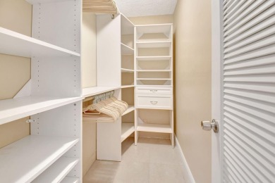 Charming 2-Bedroom Condo in Delray Beach! This beautifully on Kings Point Golf -Flanders Way in Florida - for sale on GolfHomes.com, golf home, golf lot