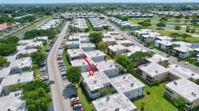 Charming 2-Bedroom Condo in Delray Beach! This beautifully on Kings Point Golf -Flanders Way in Florida - for sale on GolfHomes.com, golf home, golf lot