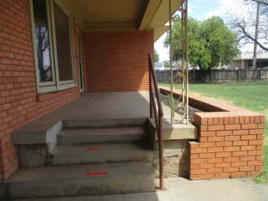 Very nice property with updated bathrooms and flooring in the on Amarillo Country Club in Texas - for sale on GolfHomes.com, golf home, golf lot