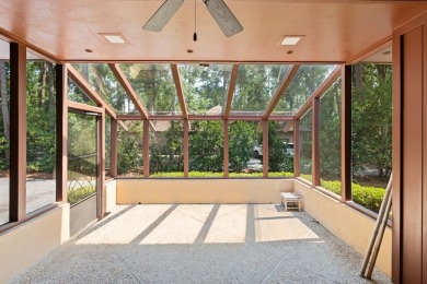 Welcome to this stunning home built in 1978, offering a spacious on Valdosta Country Club in Georgia - for sale on GolfHomes.com, golf home, golf lot