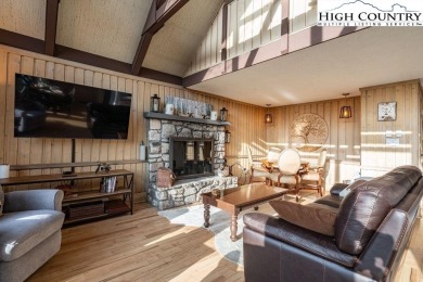 UPDATED mountain condo with sunset and long-range views! This on Beech Mountain Club in North Carolina - for sale on GolfHomes.com, golf home, golf lot