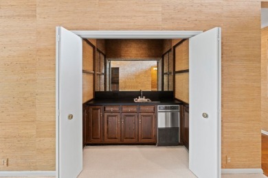 Welcome to this stunning home built in 1978, offering a spacious on Valdosta Country Club in Georgia - for sale on GolfHomes.com, golf home, golf lot