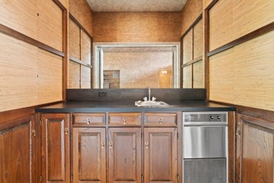 Welcome to this stunning home built in 1978, offering a spacious on Valdosta Country Club in Georgia - for sale on GolfHomes.com, golf home, golf lot