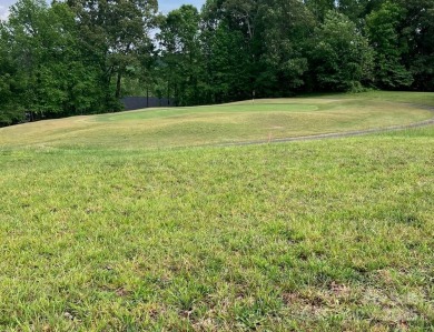 Beautiful lot on 16th fairway of Woodbridge Golf Course with on Woodbridge Golf Links in North Carolina - for sale on GolfHomes.com, golf home, golf lot