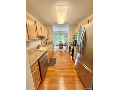 Absolutely perfect! Lovely 3 bedroom, 3 full bath ranch condo on The Captains Club At Woodfield in Michigan - for sale on GolfHomes.com, golf home, golf lot