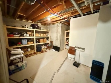Absolutely perfect! Lovely 3 bedroom, 3 full bath ranch condo on The Captains Club At Woodfield in Michigan - for sale on GolfHomes.com, golf home, golf lot