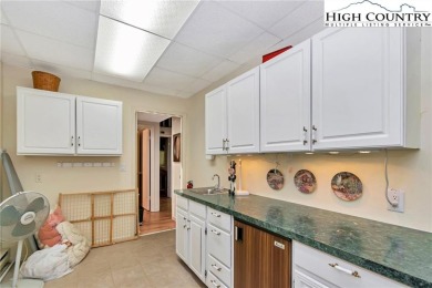 This well maintained home has two master suites, additional on Beech Mountain Club in North Carolina - for sale on GolfHomes.com, golf home, golf lot