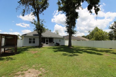 Check out this BEAUTIFULLY UPDATED 3 bed 2 bath home in South on Francis Lake Golf Club in Georgia - for sale on GolfHomes.com, golf home, golf lot