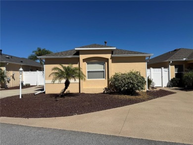 Charming 2/2 Courtyard Villa in The Villages, FL - Move-In on Cane Garden Golf Course in Florida - for sale on GolfHomes.com, golf home, golf lot