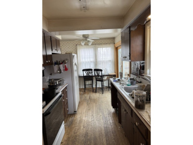 Investor special, short sale, sold as-is. Ranch home has on White Pines Golf Course in Illinois - for sale on GolfHomes.com, golf home, golf lot