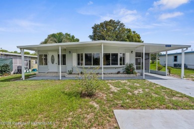 Nice Location in the BEAUTIFUL 55+ High Point Golf Course on High Point Golf Club, Inc. in Florida - for sale on GolfHomes.com, golf home, golf lot