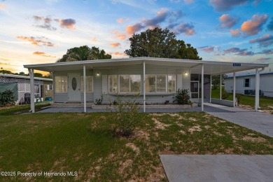 Nice Location in the BEAUTIFUL 55+ High Point Golf Course on High Point Golf Club, Inc. in Florida - for sale on GolfHomes.com, golf home, golf lot