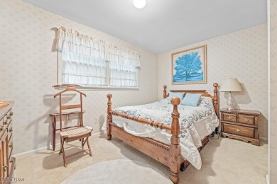 Spacious, Well-Built Home with Endless Potential!

Welcome to on Fairways of North Canton in Ohio - for sale on GolfHomes.com, golf home, golf lot