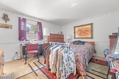 Spacious, Well-Built Home with Endless Potential!

Welcome to on Fairways of North Canton in Ohio - for sale on GolfHomes.com, golf home, golf lot