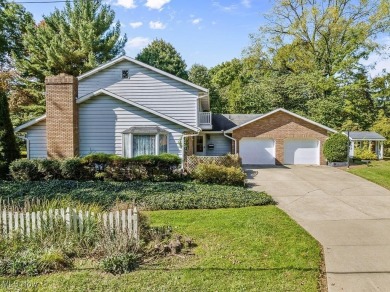 Spacious, Well-Built Home with Endless Potential!

Welcome to on Fairways of North Canton in Ohio - for sale on GolfHomes.com, golf home, golf lot