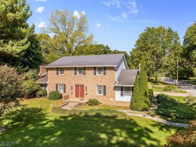 Spacious, Well-Built Home with Endless Potential!

Welcome to on Fairways of North Canton in Ohio - for sale on GolfHomes.com, golf home, golf lot