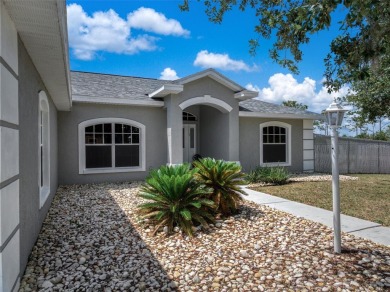 Beautiful 3 Bedroom, 2 Bathroom home in the much desired Sun n on Sun n Lake Golf and Country Club in Florida - for sale on GolfHomes.com, golf home, golf lot