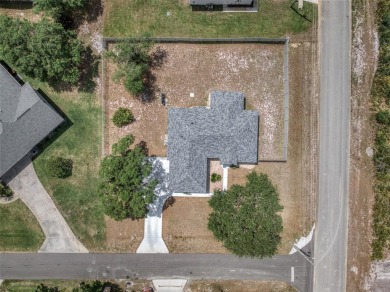 Beautiful 3 Bedroom, 2 Bathroom home in the much desired Sun n on Sun n Lake Golf and Country Club in Florida - for sale on GolfHomes.com, golf home, golf lot